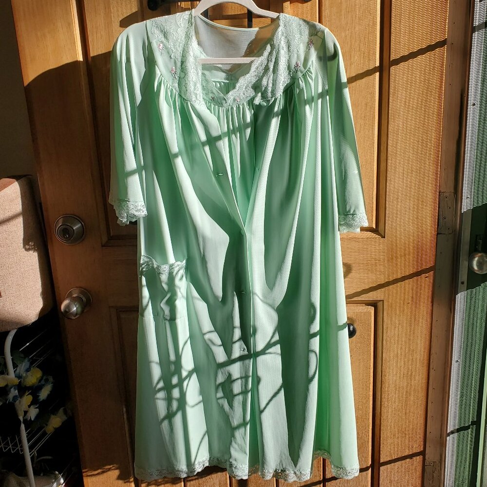 Vintage Shadowline Peignior Set - Picture 2 of 8